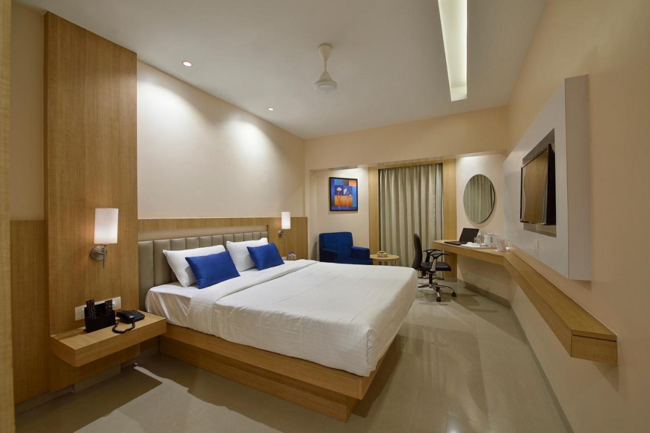 The Eastern Hotel Ankleshwar Eksteriør bilde